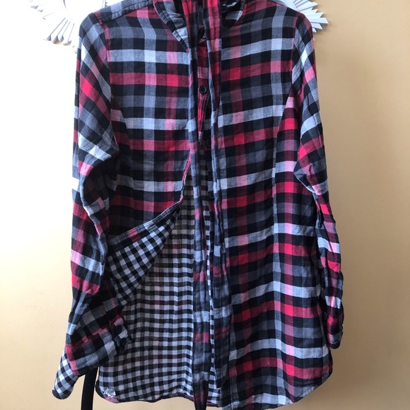 Shirt - Picture 3 of 3